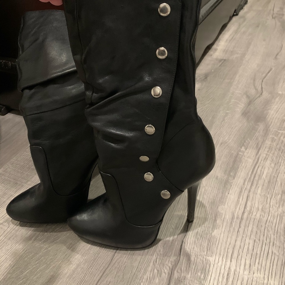 Size 40 Aldo black 4.5 inch stiletto boot.